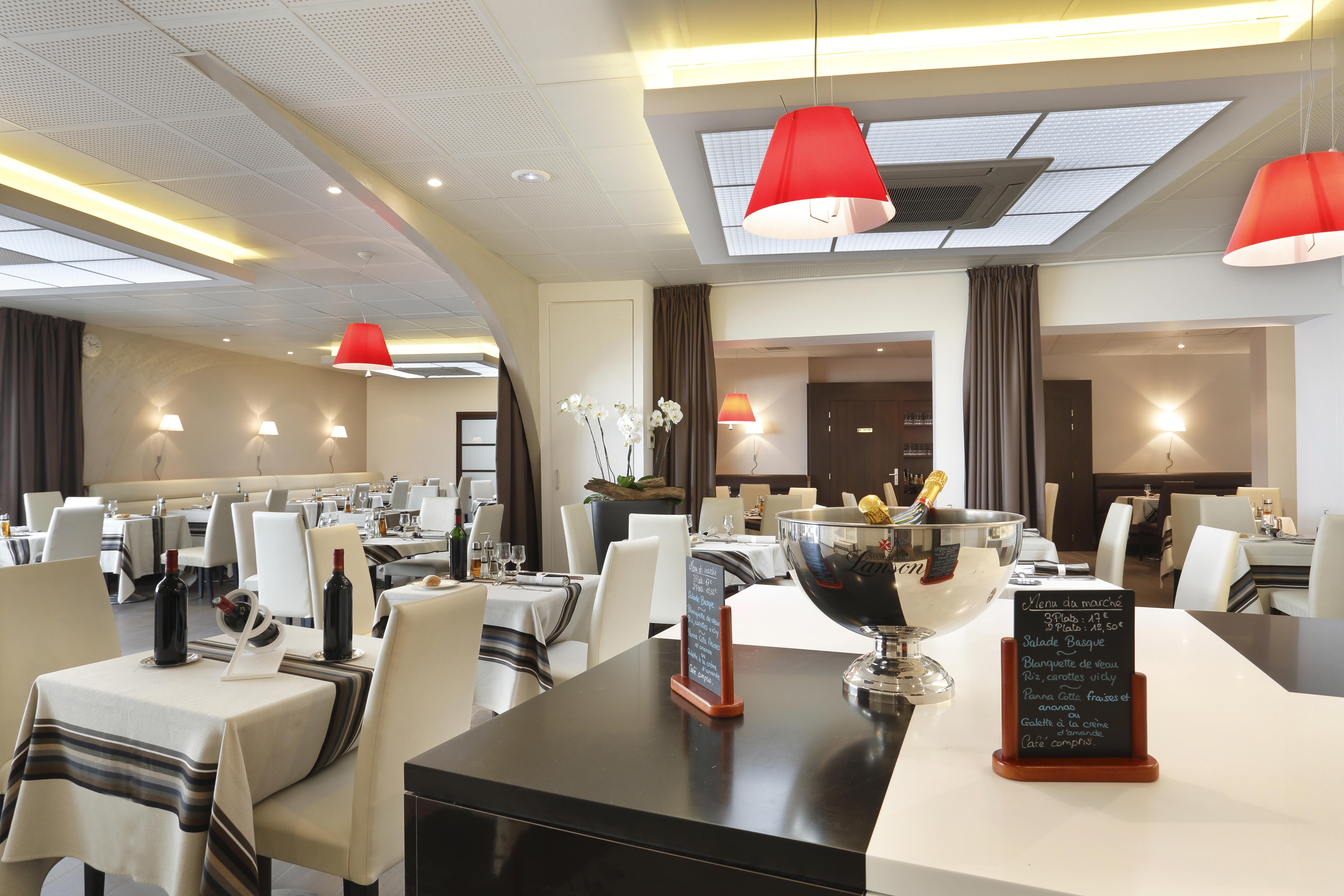The Originals City, Hotel Les Thermes De L'Avenue, Dax Bagian luar foto